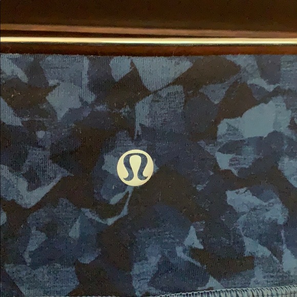 Lululemon yoga/workout pants - Picture 3 of 3